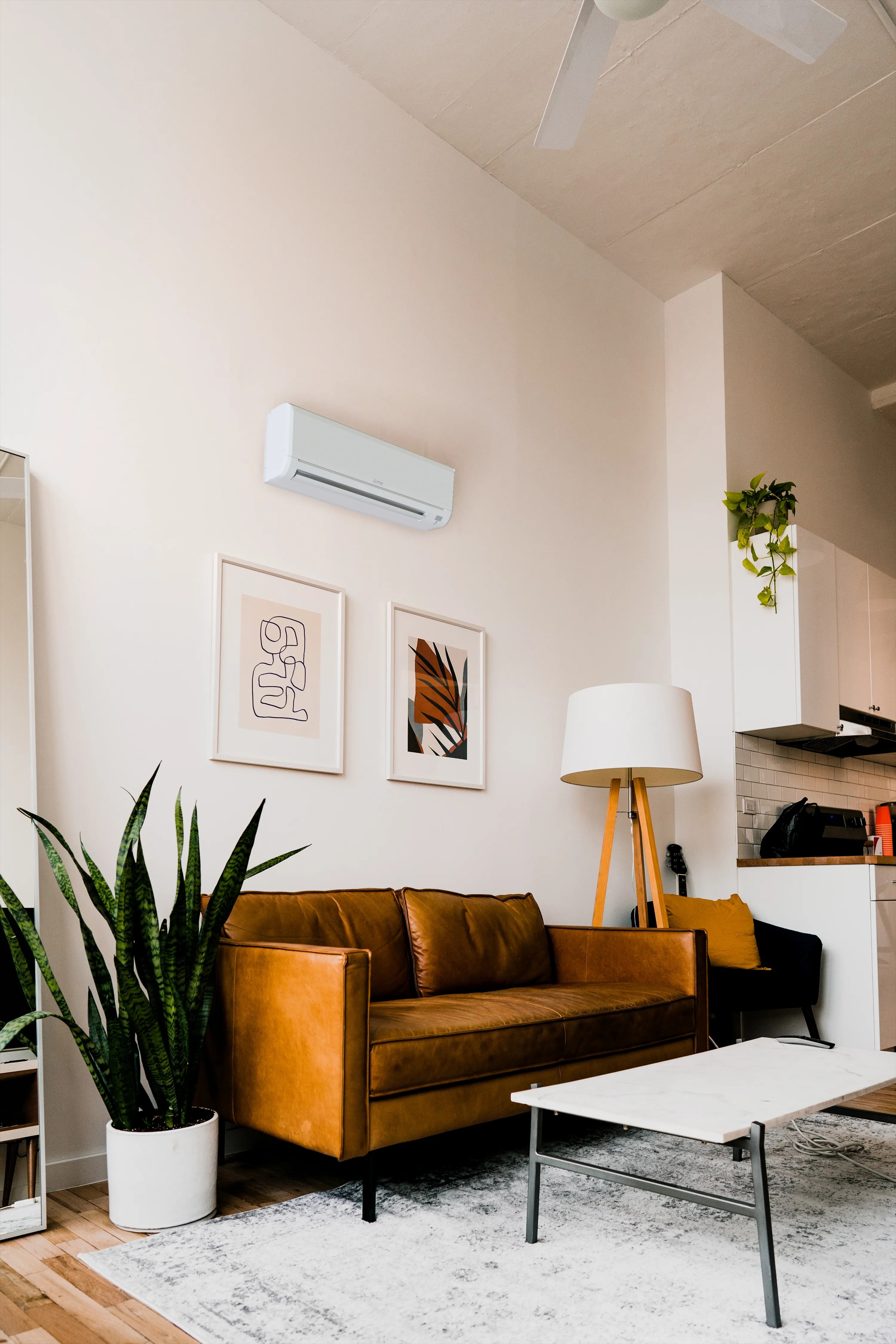 MSZ-HM Wall-Mounted Unit in family room setting