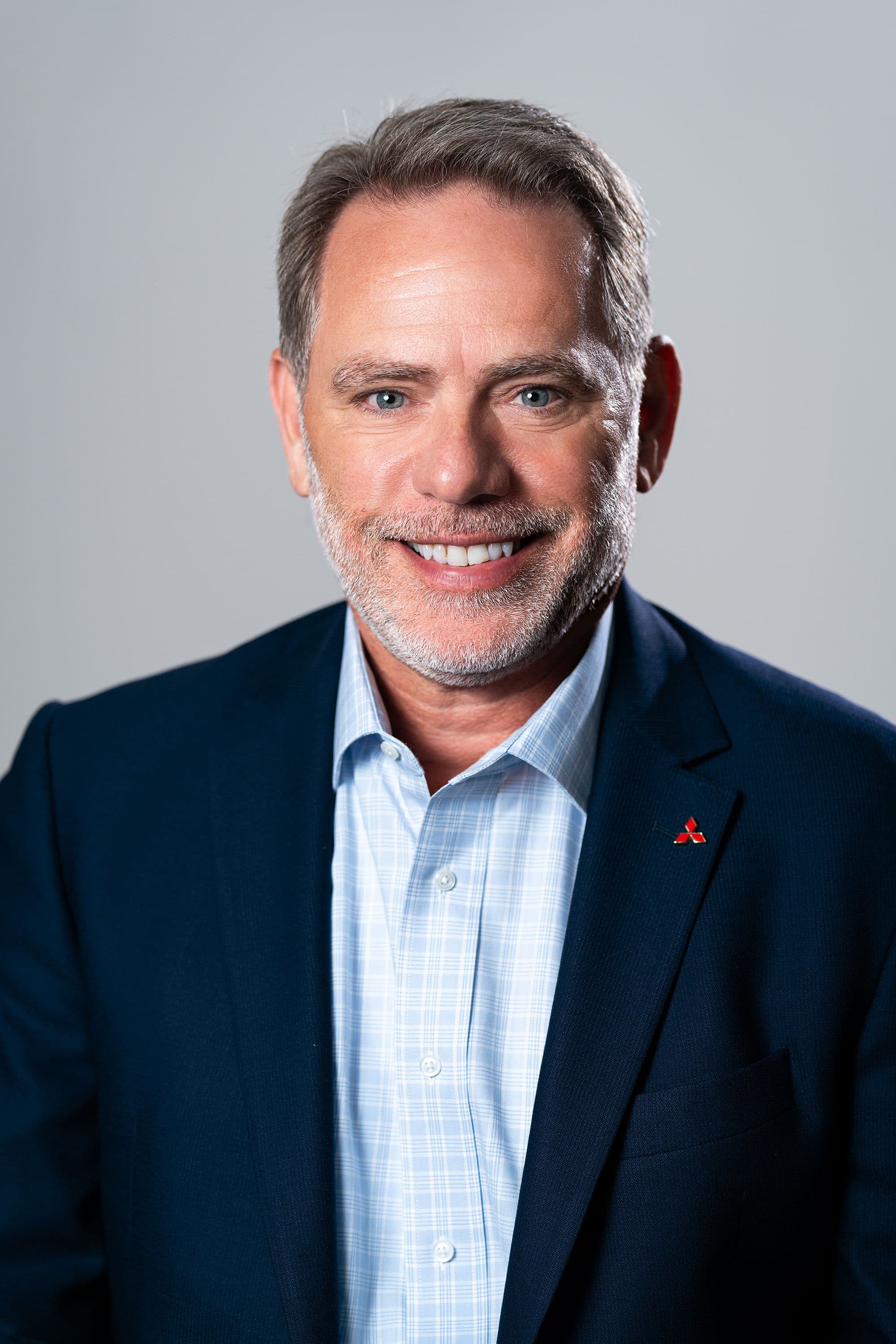 headshot of Robert D Smith, Senior Vice President of Integrated Operations at Mitsubishi Electric Trane HVAC