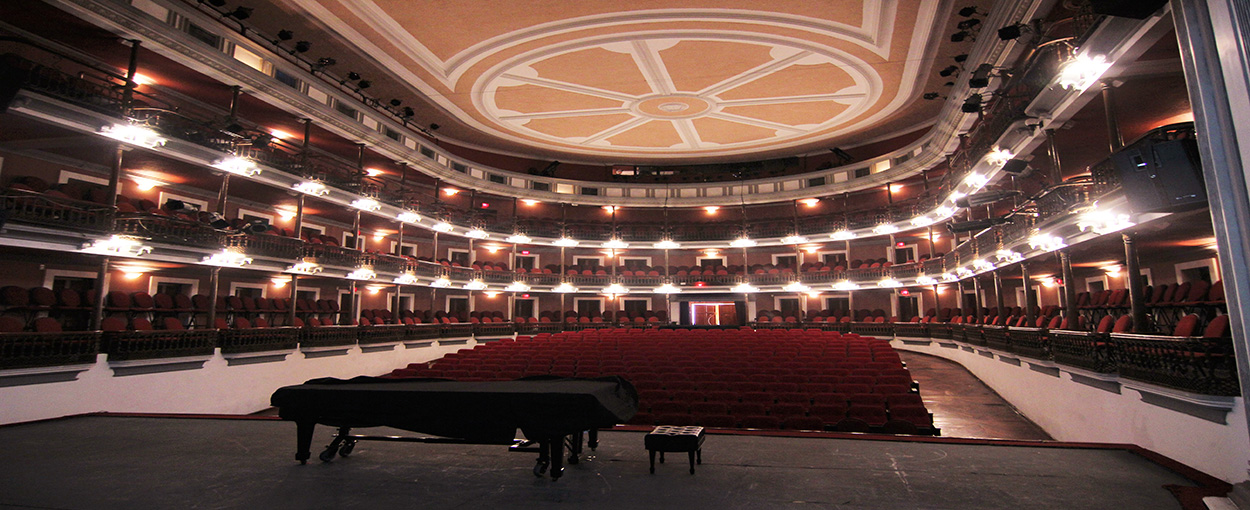 Teatro Angela Peralta
